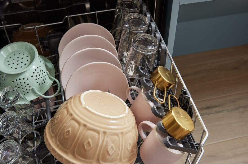 Whirlpool 24\" 44 dBA Built-In Top-Control Dishwasher - Black - WDT550SAPB