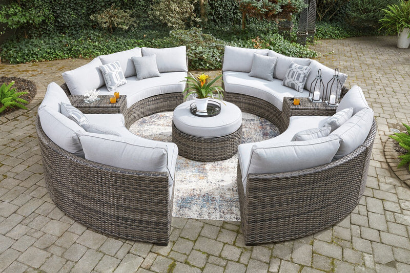 Lilo Large Outdoor Patio Ottoman - Resin Wicker & Nuvella Fabric, UV & Weather Resistant - Grey