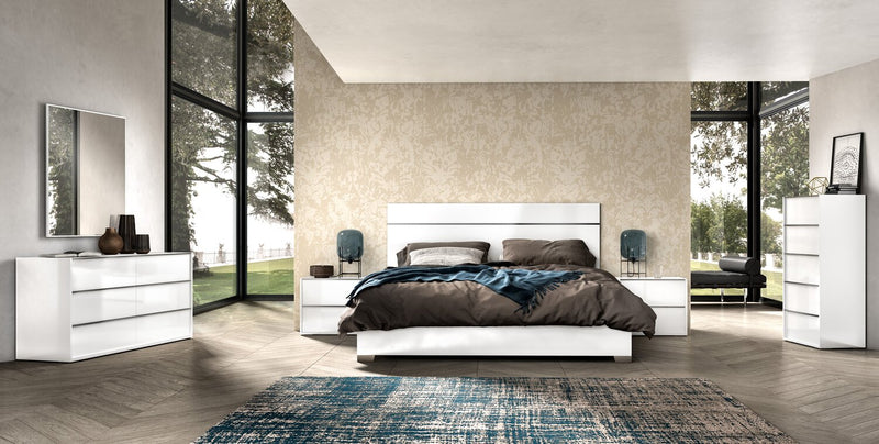 Raia 5pc Bedroom Set with Panel Bed, Dresser & Mirror - Made in Italy, Modern, White - Queen Size