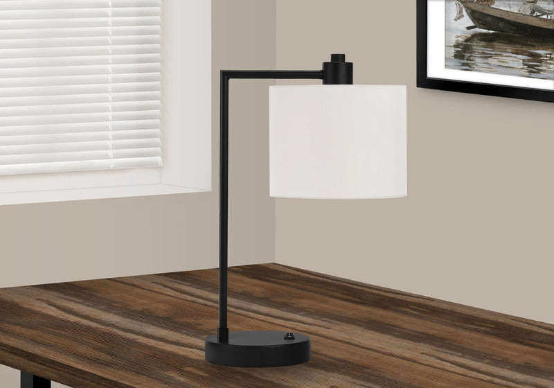 19\" Black Metal Table Lamp with USB Charging